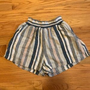 Universal Thread flowy shorts